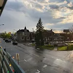 Niagara Parkway Court Motel